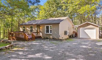 2 Basswood Ct, Albrightsville, PA 18210
