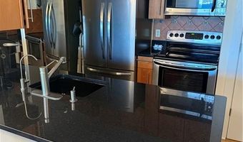 1209 Capella St, Newport, RI 02840
