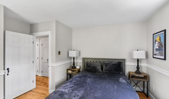 1486 Washington St, Bath, ME 04530