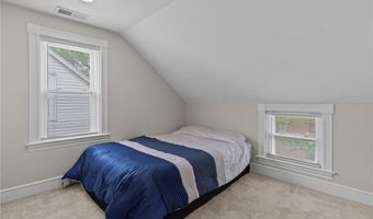 36 Ruth Ave, East Providence, RI 02916
