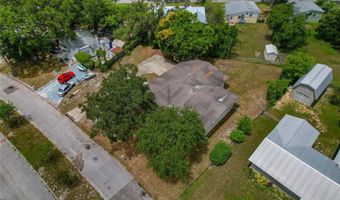 208 LAKE DALE Dr, Auburndale, FL 33823