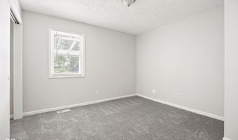721 Pioneer Dr, Indianapolis, IN 46217