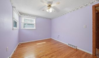 55 Burnham Rd, Billerica, MA 01862