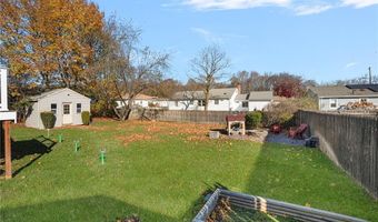 6 Eldorado Dr, Johnston, RI 02919