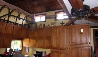823 E Harden St, Altus, AR 72821