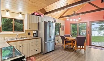 3204 6th St NW, Backus, MN 56435