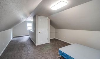 943 McKinley Blvd, Alton, IL 62002