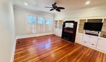 5 S Rosemary Ave, Andrews, SC 29510