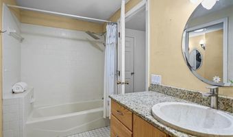 15 Nipmuc Trl A, North Providence, RI 02904