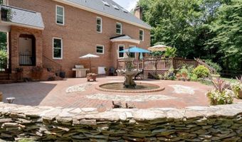 9307 Oak Trl, Ashland, VA 23005