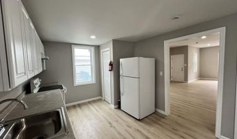 21 S Spray Ave, Atlantic City, NJ 08401