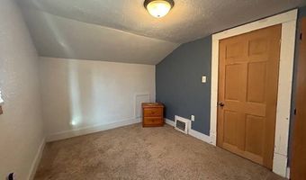 120 Ohmer St, Bottineau, ND 58318