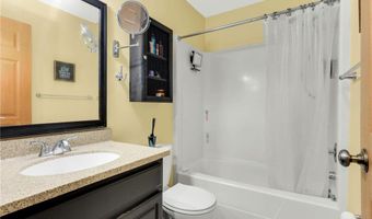 14115 Pennock Ave 303, Apple Valley, MN 55124