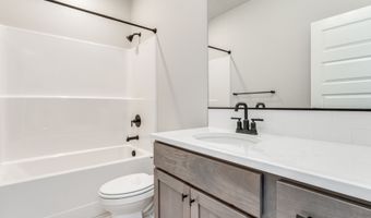 734 NW 28TH St, Battle Ground, WA 98604