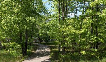 1120 Bighorn Dr, Arkdale, WI 54613