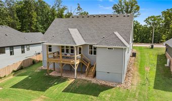 32 S Cheshnut Dr, Bella Vista, AR 72714