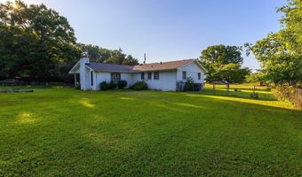 4 CARRIAGE Rd, Anniston, AL 36206