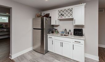 625 Meadow Rd, Adel, IA 50003
