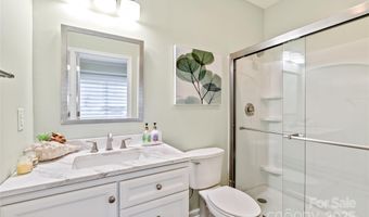 8600 Brownes Pond Ln, Charlotte, NC 28277