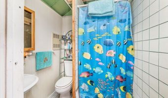 204 Wawayanda Rd, Alloway, NJ 07422