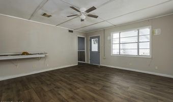 901 Charity St, Abbeville, LA 70510