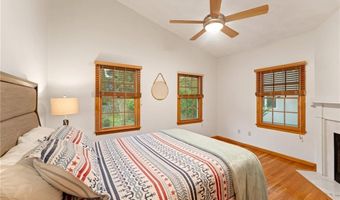 6 Windward Cir, Narragansett, RI 02882