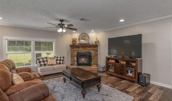 200 Finley Rd, Benton, LA 71006