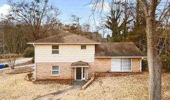 225 Cart Dr, Spartanburg, SC 29307
