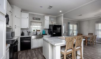3670 NW 20TH Ave, Bell, FL 32619