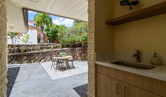 3942 Kaualio Pl, Honolulu, HI 96816