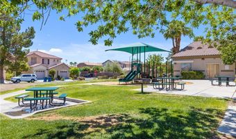 6823 Gold Nugget Dr, Las Vegas, NV 89122