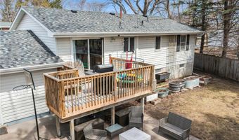365 Spruce St E, Annandale, MN 55302