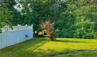 2 Gregory Blvd 2, Norwalk, CT 06855