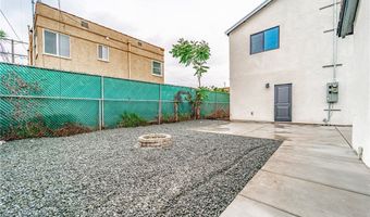 6520 6th Ave, Los Angeles, CA 90043