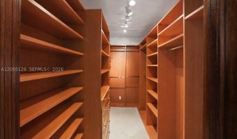 19355 Turnberry Way 25Gr, Aventura, FL 33180