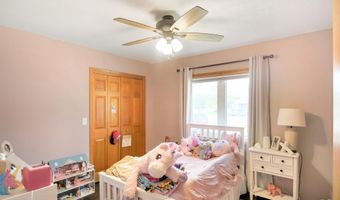 1008 Jade Ct, Aberdeen, SD 57401
