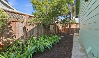 29 Captains Dr, Alameda, CA 94502