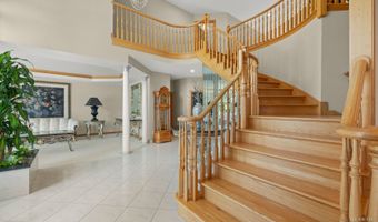 1760 W Whispering Ct, Addison, IL 60101