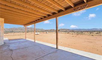 15090 Olema Rd, Apple Valley, CA 92307