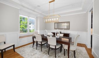 3403 JOHN MARSHALL Dr, Arlington, VA 22207