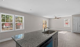 1010 W Saunders Ave, Aberdeen, NC 28315