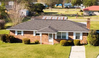 617 NORTHWOOD Dr, Baxley, GA 31513
