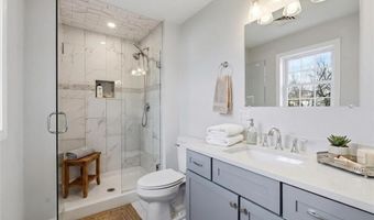 29 Calumet Ave, Johnston, RI 02919