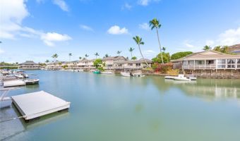 341 Opihikao Pl 422, Honolulu, HI 96825