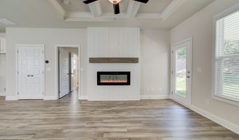 35 Fraser 123B, Auburn, GA 30011