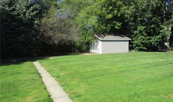 715 Holden Dr, Ashtabula, OH 44004