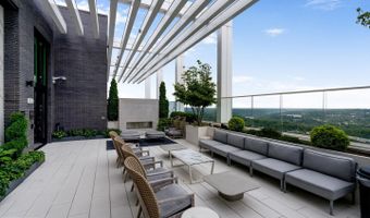 1781 N PIERCE St #303, Arlington, VA 22209