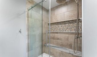 1413 27th St NW, Austin, MN 55912