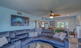 121 S SANDPIPER Dr, Dover, DE 19901