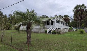 2686 Mona Ln, Alford, FL 32420